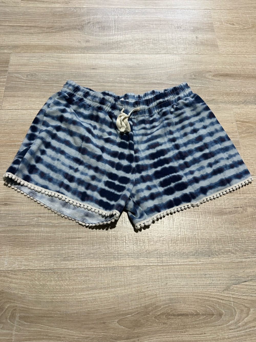 Woman’s Blue Tie-Dye Pom Trim Shorts